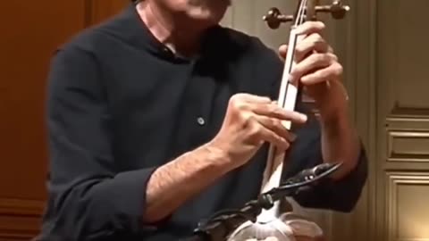 Master Kayhan Kalhor's unique kamanche playing