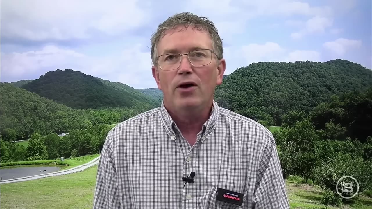 Corruption, Propaganda & TikTok Brainwashing — Rep. Thomas Massie