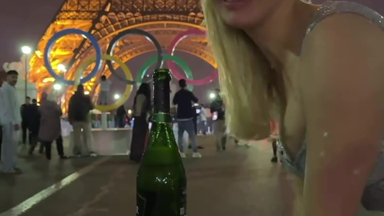 Welcome to Paris 😀