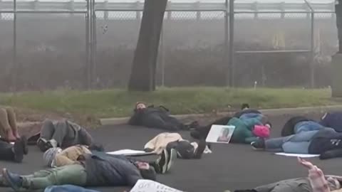 Anti-ICE protestors held a "die-in" at the ICE facility in Medford, OR