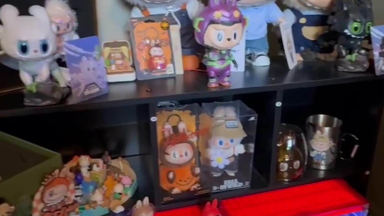 Labubu Army