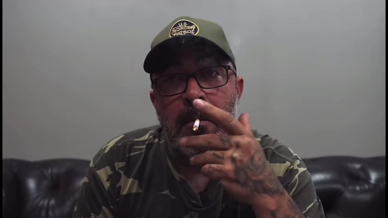 Legendary Aaron Lewis Shares Emotional Tribute To Chester Bennington