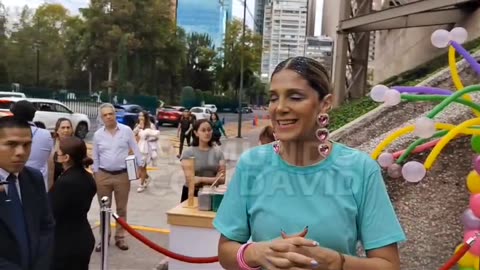 EXPLOSIÓN DE COLOR: Natalia Alcocer presenta Vikitiki World 💖 y revela detalles de su proceso legal.
