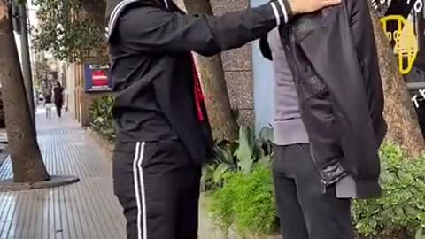 kiko passando na rua ra ra ra #shorts.mp4