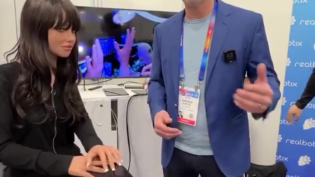 Modular humanoid robots with embedded vision and artificial intelligence