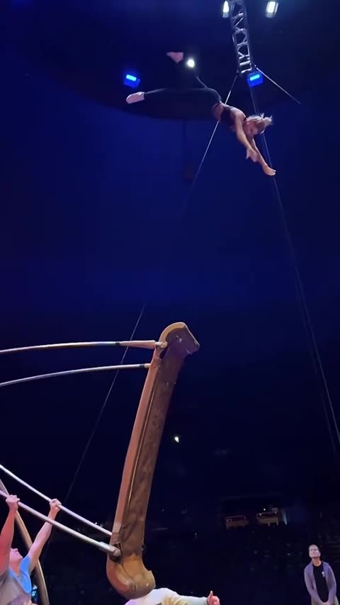 Watch Tatsiana Yurkavets Perform Jaw-Dropping Barani Jumps From One Swing to Another!