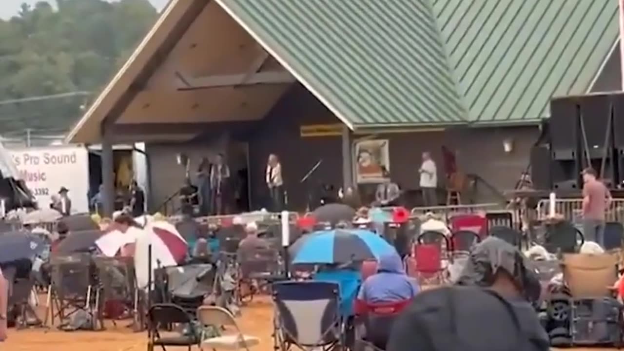 ๐จ Blue Ridge Backlash: Virginia Governor Booed Off Stage in Galax thumbnail