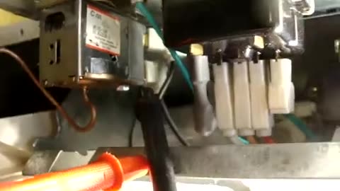 Get your manual control air conditioner to work under 60 degrees (NSFW)