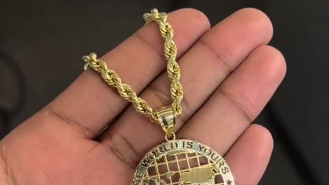 10K Gold 20” Chain & “The World Is Yours” Setup