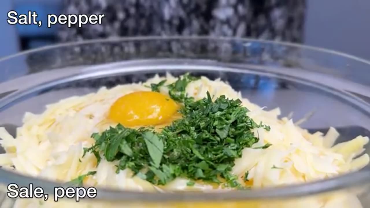 Just grate the potatoes! Delicious and easy dinner in a few minutes!