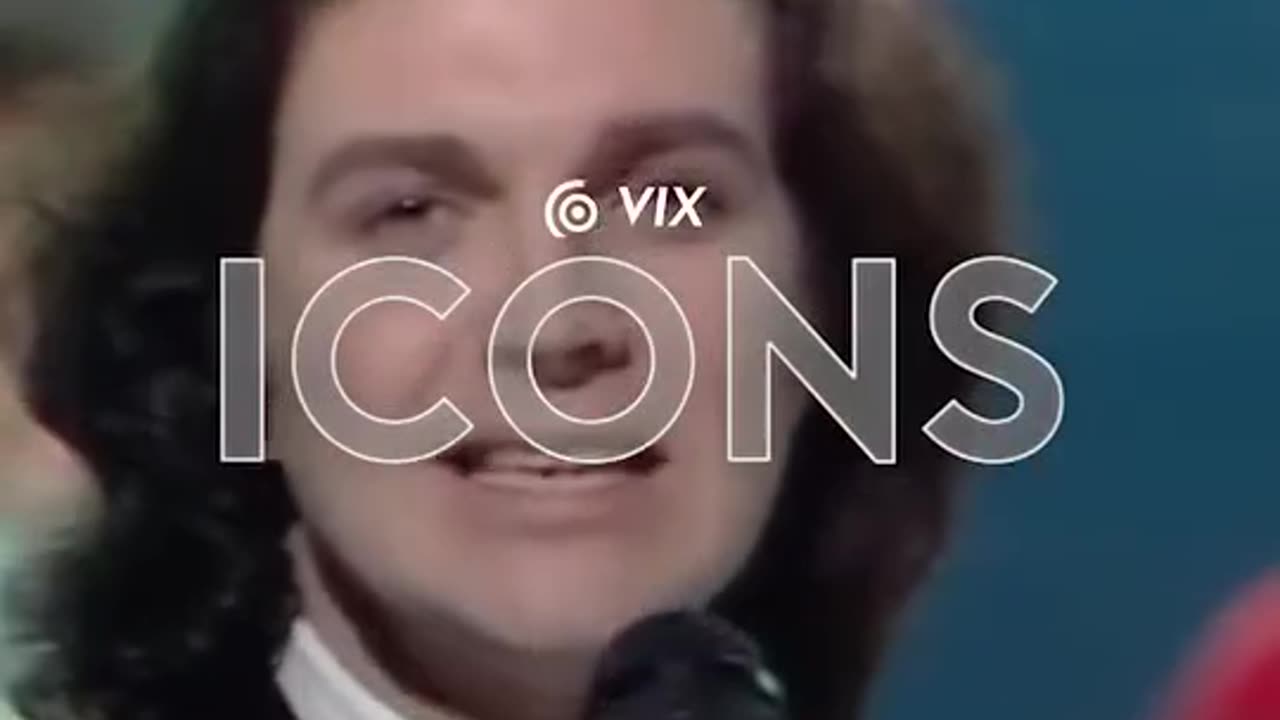 This Amazing Spanish Singer Had A Secret