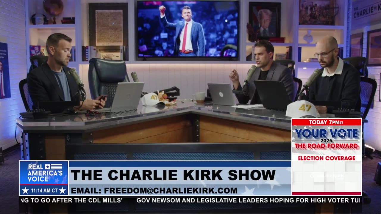 CUOMO SURGE? SOME SAY THE RACE IS TIGHTENING