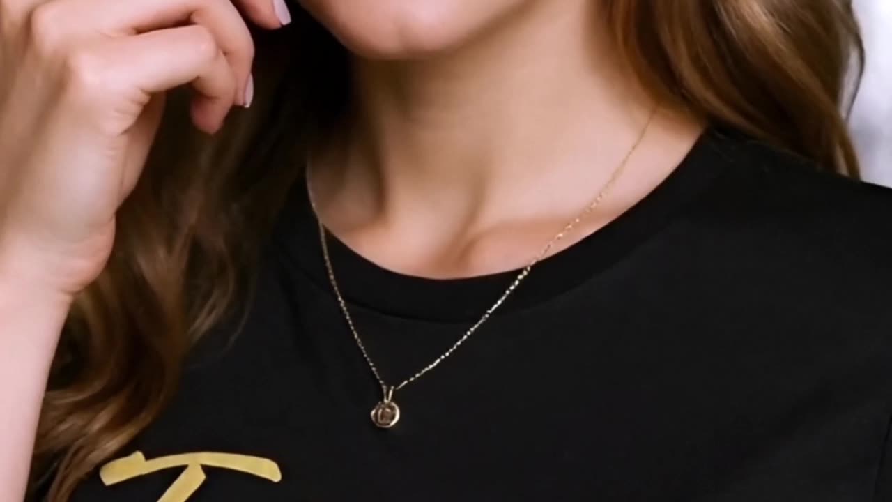 Is your name Valita too? You’ve never seen your name look this good #customtee #valitastyle