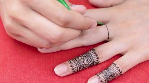 Mehndi deisgn