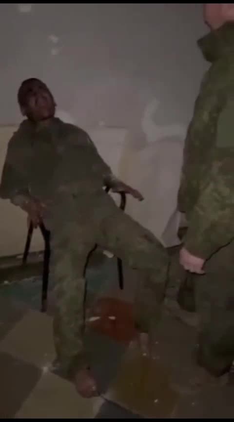 Russian Soldier Who Stole All the Morphine Receives "Putin's Phone call"