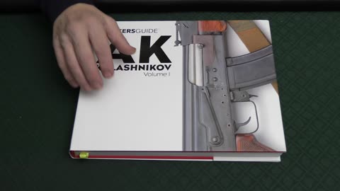 Book Review Vickers Guide AR 47 Volume 1