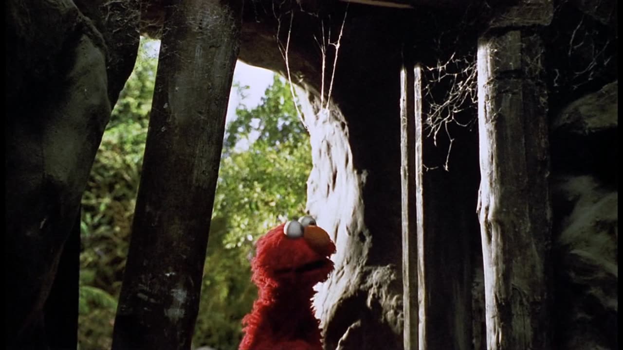The Adventures of Elmo in Grouchland