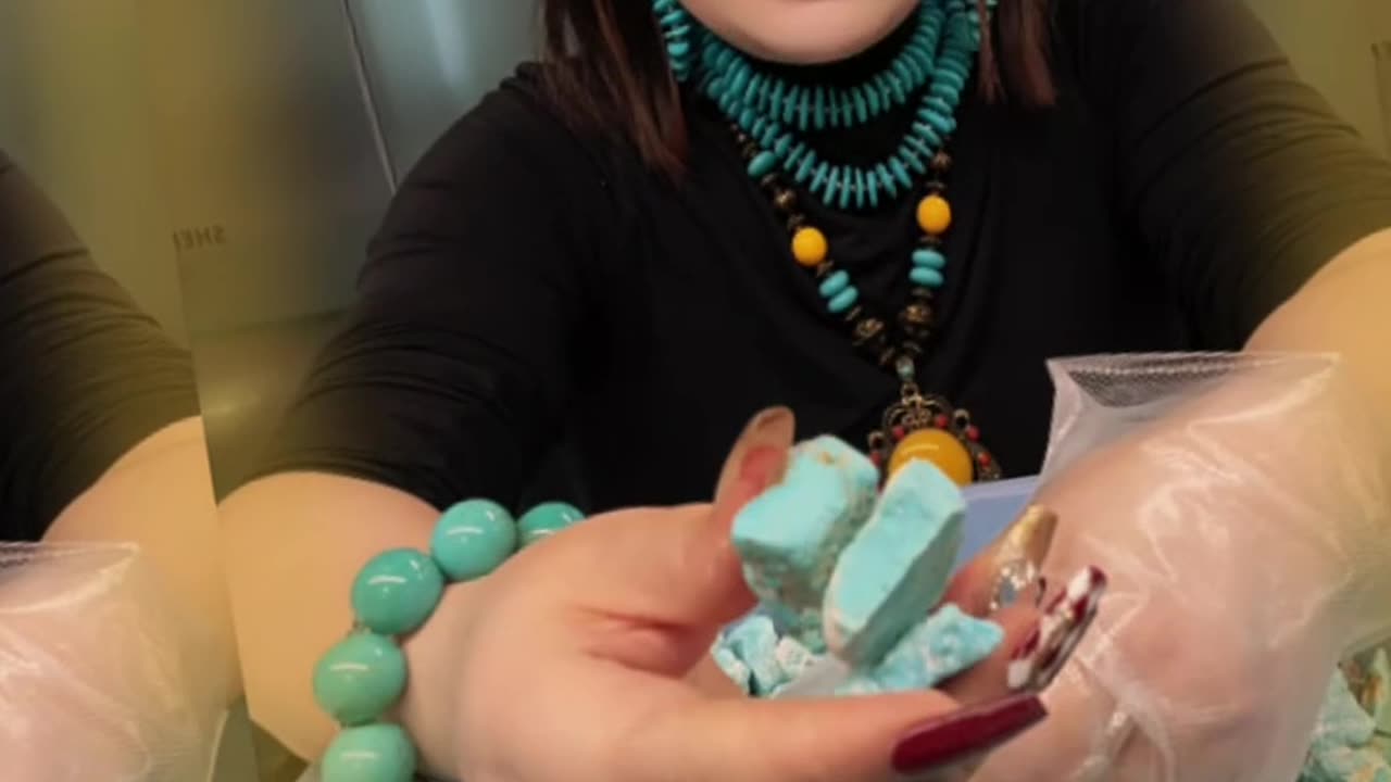 250603-1 Turquoise Rough: Unlock Colorful Surprises from Earth's Blind Box