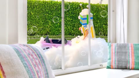 Roma and Diana Big Maze Challenge and other Funny adventure stories for kids