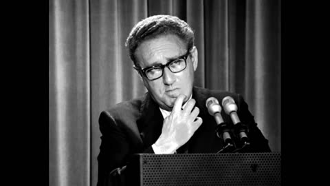 Kubrick vs the war hawks..DR STRANGELOVE film analysis - parallels and counterparts. By Rob Ager
