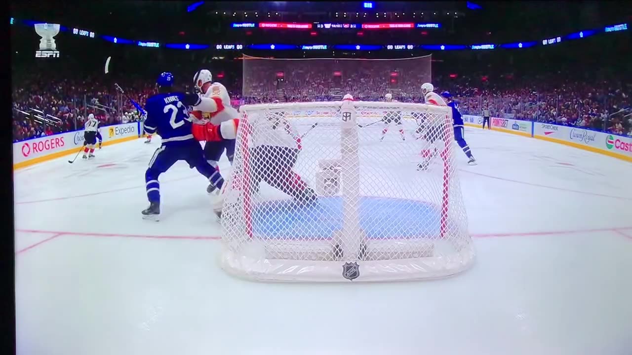 Leafs RW #16 Mitch Marner 🥅(2)🏒Wrist-Shot Goal