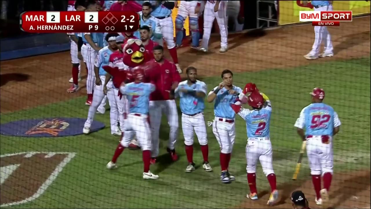 Luisangel Acuña el máximo jonronero