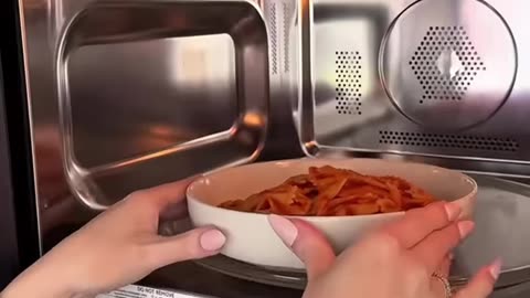 Microwave Cover, Microwave Lid Microwave Plate Cover Comfortable Handle Classic Microwave Cover