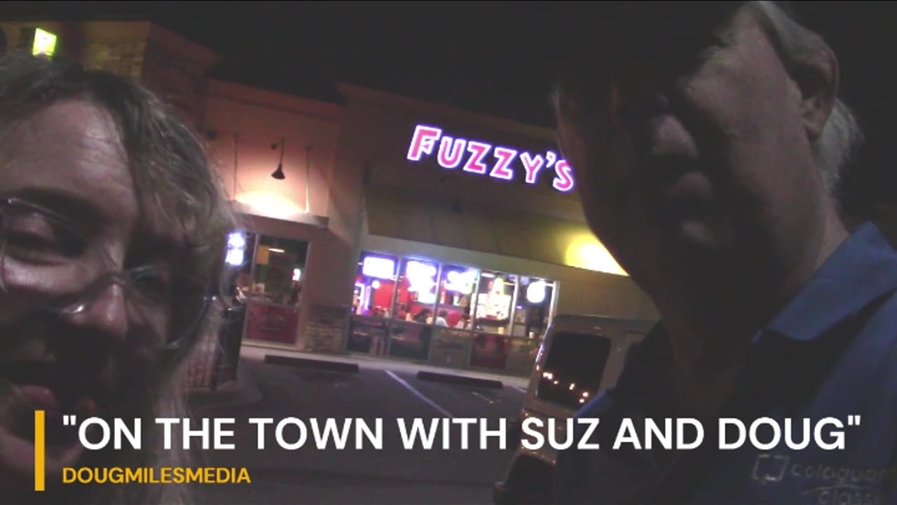 SUZ AND DOUG VISIT FUZZY'S TACO SHOP ON TACO TUESDAY!