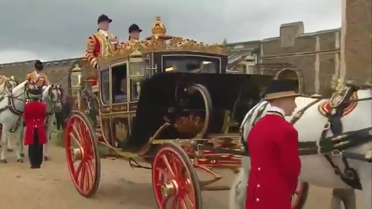 WATCH IN FULL: President Donald J. Trump and the First Lady receive a marvelous