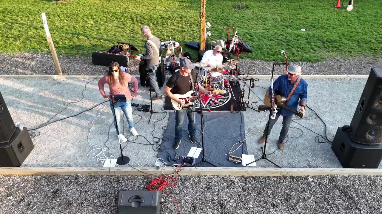 LIVE music with The Mulligan's "3rd batch"