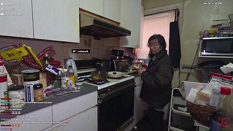 Cooking w/Uncle - Larrissa returns .... Mold Mansion Mania J25