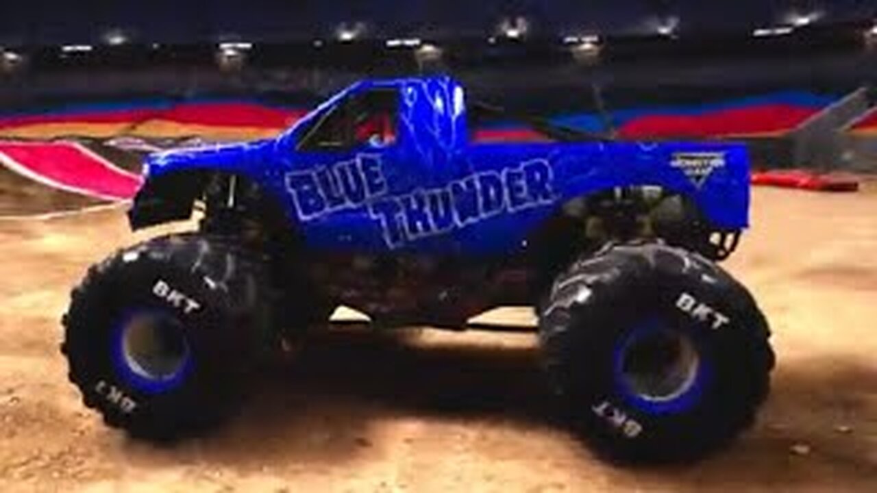 MONSTER JAM SHOW DOWN '24.