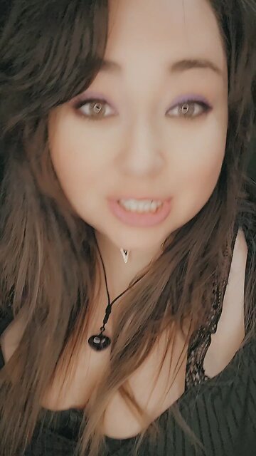 Comment with your "smile through the chaos moment" 😊