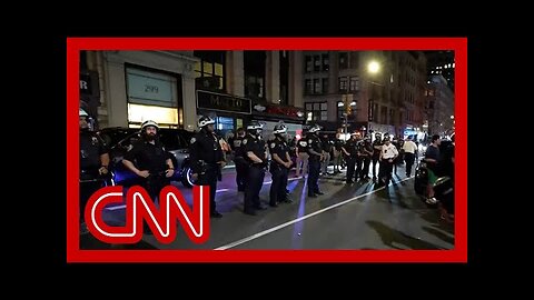 People are protesting against ICE raids across the US