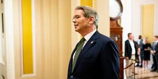 Bessent Calls for Single-Stock Trade Ban in Congress