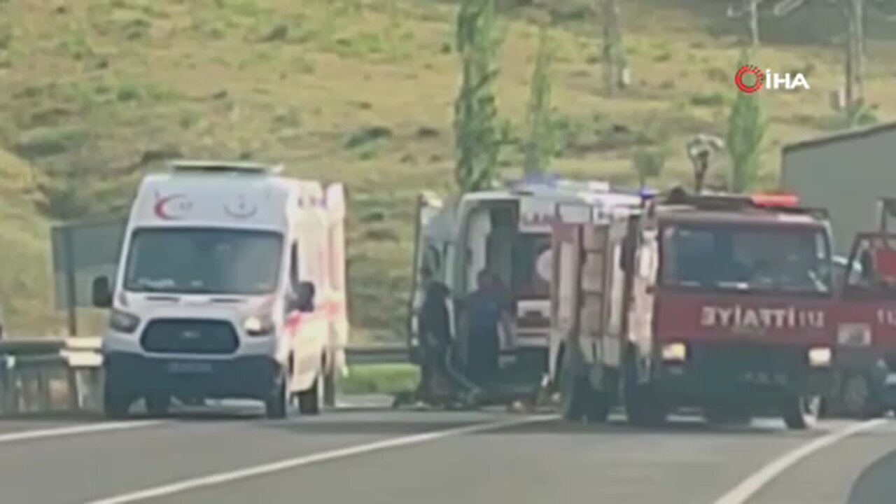 Kars’ta tır ile otomobil çarpıştı: 1 ölü, 2 yaralı
