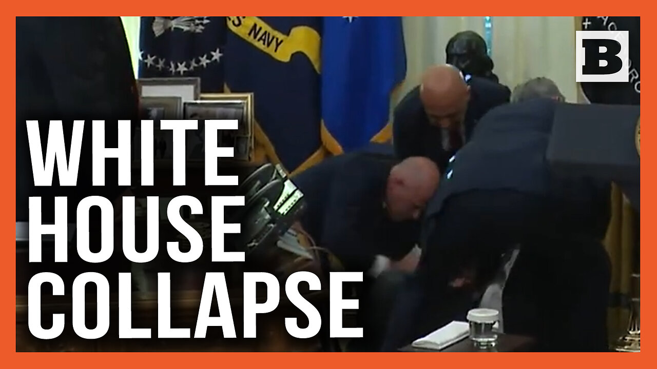 Man COLLAPSES During White House Press Conference