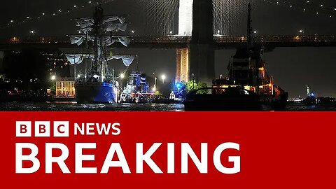 Mexican Navy ship hits Brooklyn Bridge in New York City | BBC New