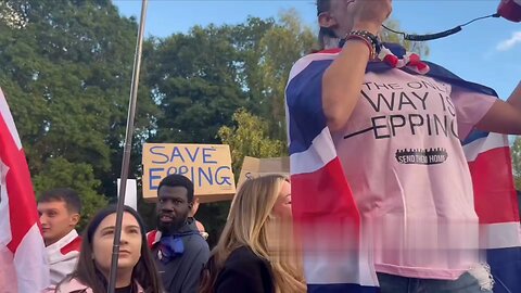 'Elon, Elon, help us out!' — British protesters