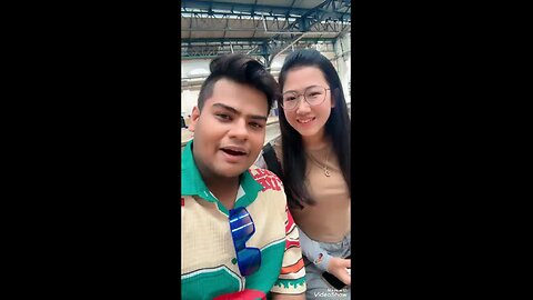 bike per Bithakar apni GF ko ghumne le gaya tha😂