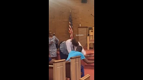 You have to be connected to understand this praise - praise break 💃🏽🫵🏽