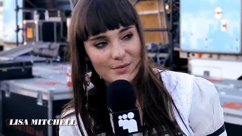Myspace Music Interview Lisa Mitchell at Groovin The Moo (2010)