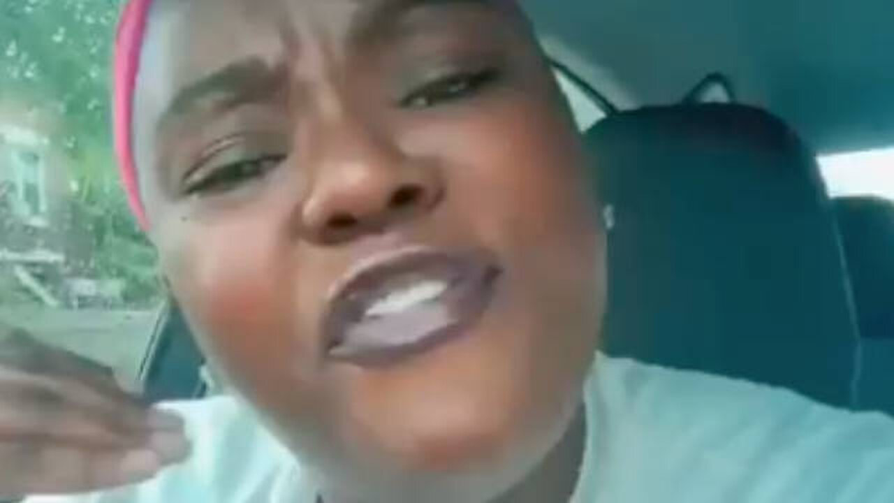 Woman Plans to Rob Stores Since Trump Cut Food Stamps