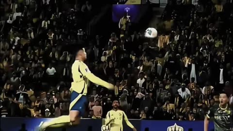 Ronaldo's jump😨