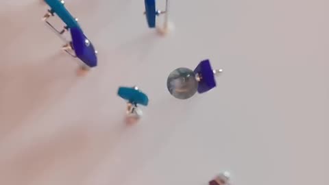 Gravity vs. Bounce