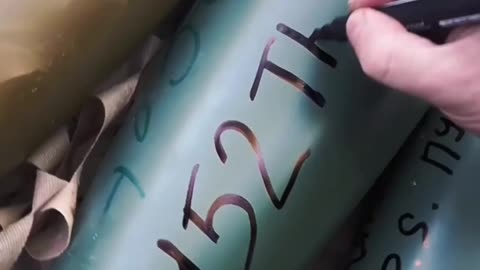 Ukrainian Artillery Group Firing On Russian Positions in Sumy