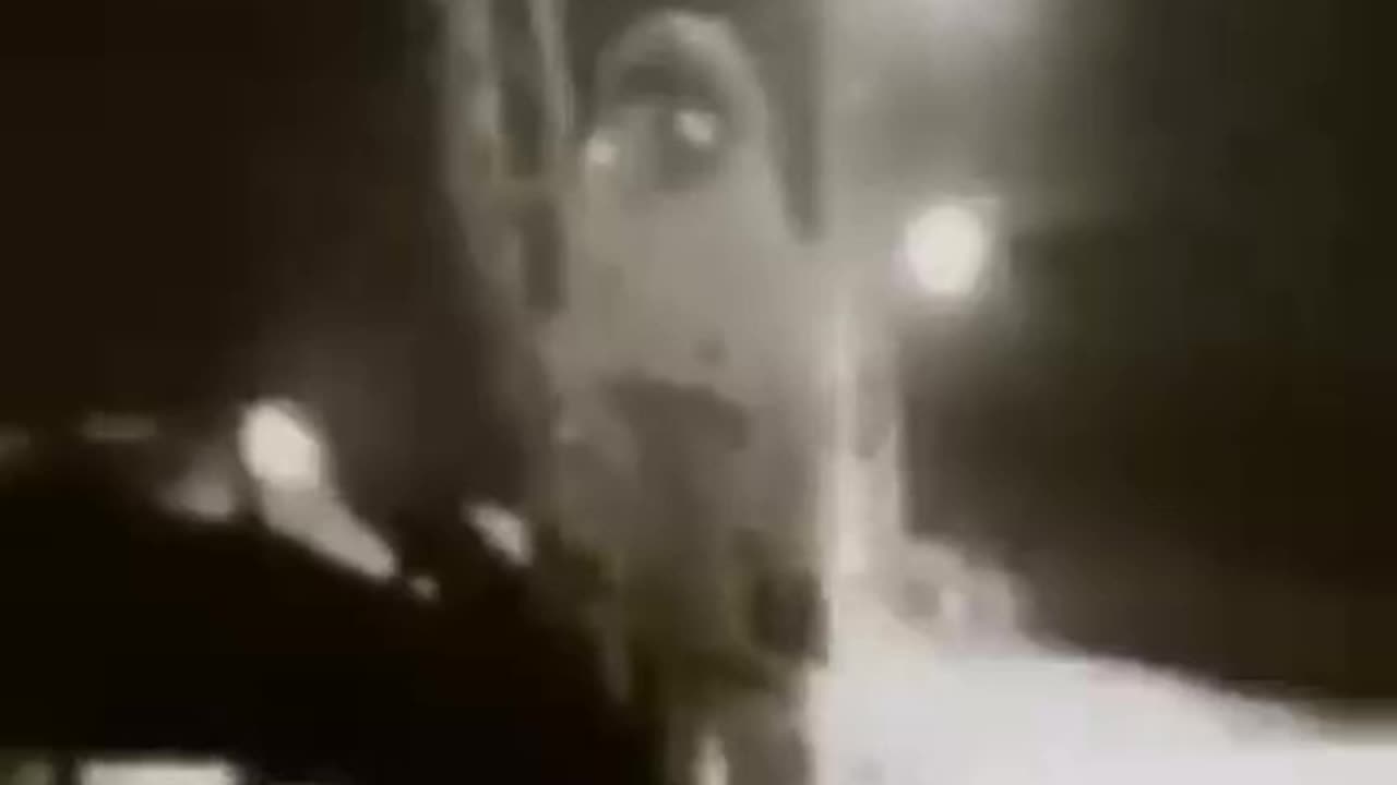 Moon actors?