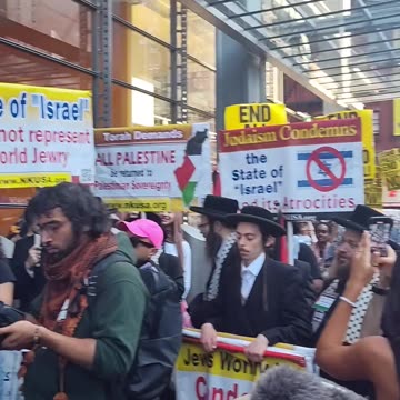 "ALL EYES ON GAZA" in front of The New York Times.