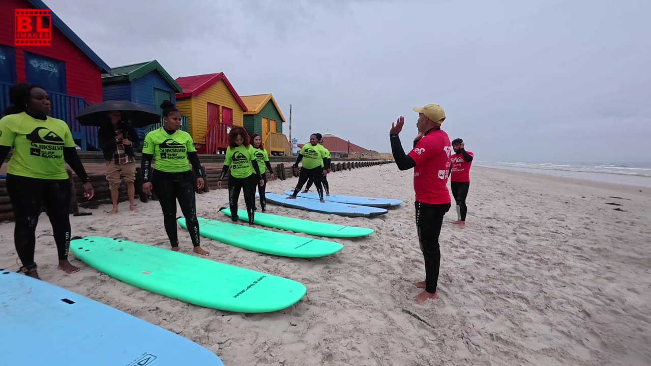 Learn to Surf Like a Pro in Just 10 Minutes 🌊 | Surf Emporium, Muizenberg Beach 🇿🇦
