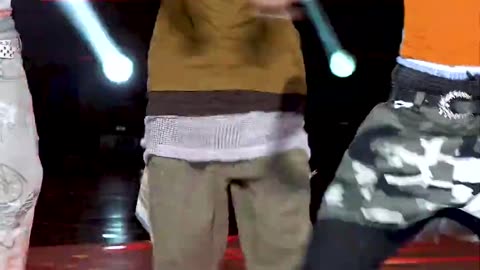 NCT U 마크 직캠 Baggy Jeans @인기가요 Inkigayo 230910